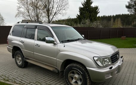 Toyota Land Cruiser 100 рестайлинг 2, 1999 год, 1 700 000 рублей, 5 фотография