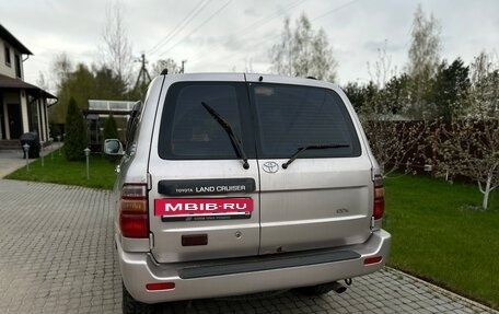 Toyota Land Cruiser 100 рестайлинг 2, 1999 год, 1 700 000 рублей, 3 фотография