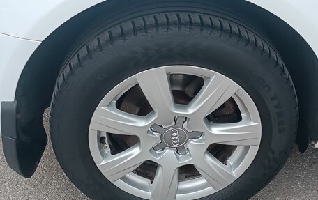 Audi A4, 2010 год, 796 000 рублей, 11 фотография