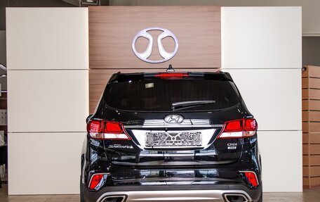 Hyundai Santa Fe III рестайлинг, 2017 год, 2 195 000 рублей, 5 фотография