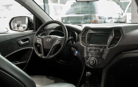 Hyundai Santa Fe III рестайлинг, 2017 год, 2 195 000 рублей, 16 фотография