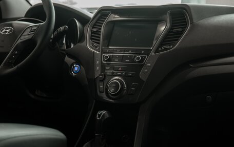 Hyundai Santa Fe III рестайлинг, 2017 год, 2 195 000 рублей, 15 фотография