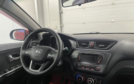 KIA Rio III рестайлинг, 2012 год, 899 000 рублей, 17 фотография