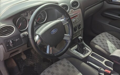 Ford Focus II рестайлинг, 2008 год, 430 000 рублей, 18 фотография