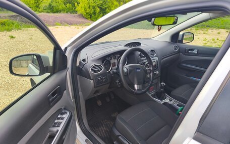 Ford Focus II рестайлинг, 2010 год, 670 000 рублей, 2 фотография