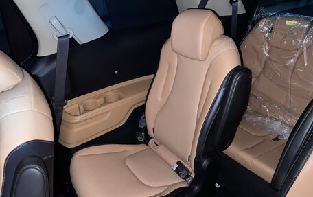 KIA Carnival, 2021 год, 3 330 000 рублей, 29 фотография