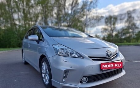 Toyota Prius Alpha I (ZVW40/41), 2014 год, 1 550 000 рублей, 18 фотография