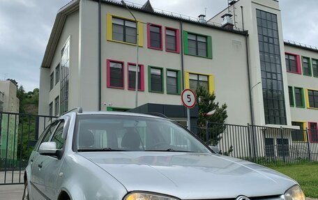 Volkswagen Golf IV, 2004 год, 420 000 рублей, 2 фотография
