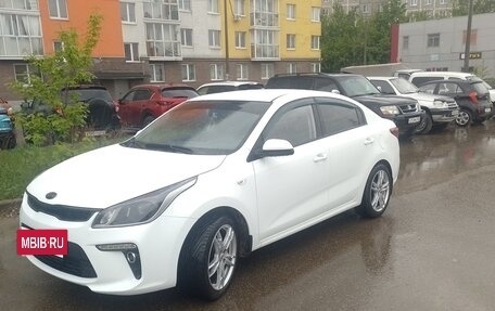 KIA Rio IV, 2019 год, 1 350 000 рублей, 8 фотография