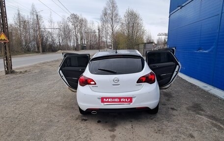 Opel Astra J, 2011 год, 750 000 рублей, 5 фотография