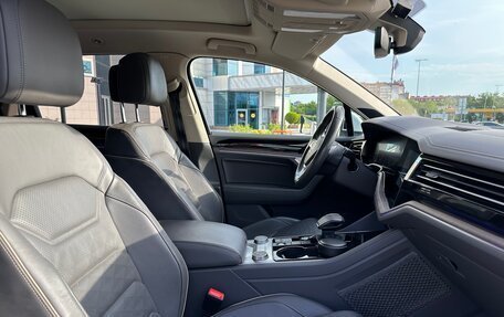 Volkswagen Touareg III, 2020 год, 6 200 000 рублей, 14 фотография