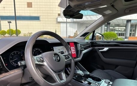 Volkswagen Touareg III, 2020 год, 6 200 000 рублей, 12 фотография