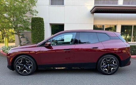 BMW iX, 2022 год, 7 105 000 рублей, 4 фотография