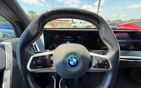 BMW iX, 2022 год, 6 780 000 рублей, 9 фотография