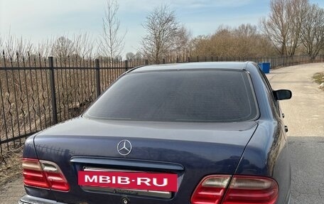 Mercedes-Benz E-Класс, 1999 год, 590 000 рублей, 4 фотография