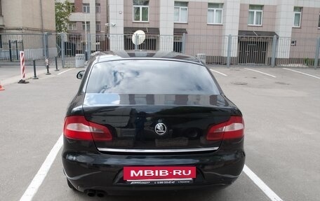 Skoda Superb III рестайлинг, 2012 год, 720 000 рублей, 4 фотография