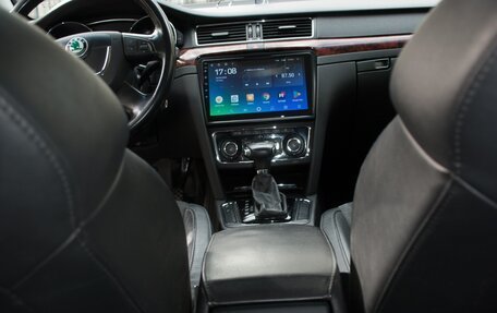 Skoda Superb III рестайлинг, 2012 год, 720 000 рублей, 18 фотография