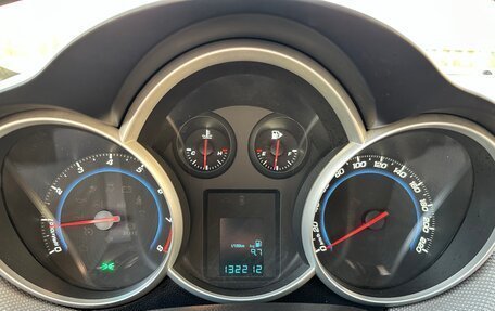 Chevrolet Cruze II, 2011 год, 810 000 рублей, 6 фотография