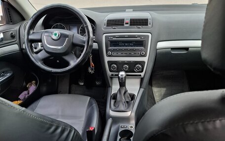 Skoda Octavia, 2011 год, 800 000 рублей, 5 фотография