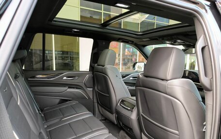 Cadillac Escalade V, 2023 год, 14 990 000 рублей, 13 фотография