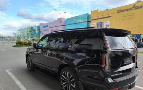Cadillac Escalade V, 2023 год, 14 990 000 рублей, 6 фотография