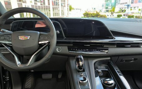Cadillac Escalade V, 2023 год, 14 990 000 рублей, 15 фотография