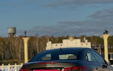 Mercedes-Benz E-Класс, 2012 год, 1 400 000 рублей, 7 фотография