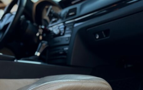 Mercedes-Benz E-Класс, 2012 год, 1 400 000 рублей, 37 фотография
