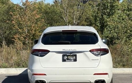 Maserati Levante I, 2022 год, 4 380 000 рублей, 5 фотография