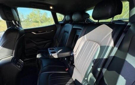 Maserati Levante I, 2022 год, 4 380 000 рублей, 11 фотография