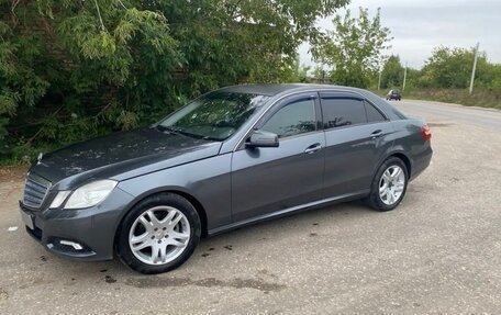 Mercedes-Benz E-Класс, 2009 год, 1 000 000 рублей, 4 фотография