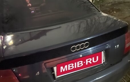 Audi A4, 1999 год, 380 000 рублей, 4 фотография