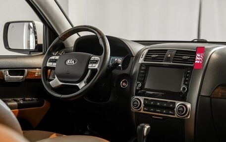 KIA Mohave I, 2017 год, 2 255 000 рублей, 17 фотография