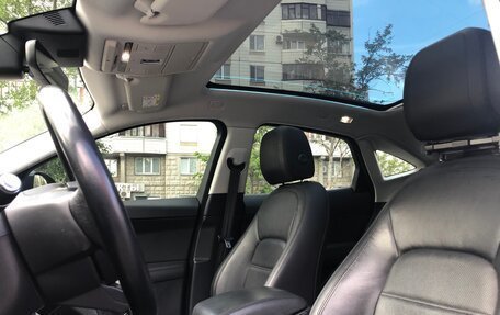 Jaguar E-Pace, 2018 год, 2 100 000 рублей, 14 фотография