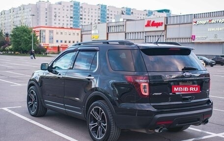Ford Explorer VI, 2015 год, 2 670 000 рублей, 5 фотография