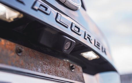 Ford Explorer VI, 2015 год, 2 670 000 рублей, 26 фотография