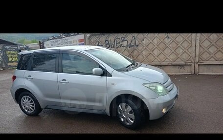 Toyota Ist II, 2002 год, 600 000 рублей, 3 фотография