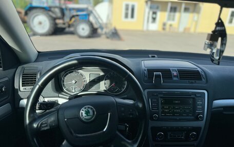 Skoda Octavia, 2011 год, 1 090 000 рублей, 13 фотография