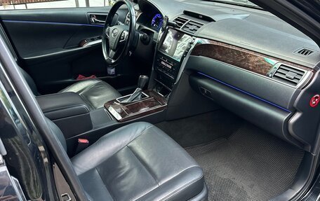 Toyota Camry, 2018 год, 2 150 000 рублей, 12 фотография
