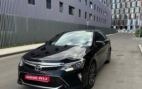 Toyota Camry, 2018 год, 2 150 000 рублей, 7 фотография