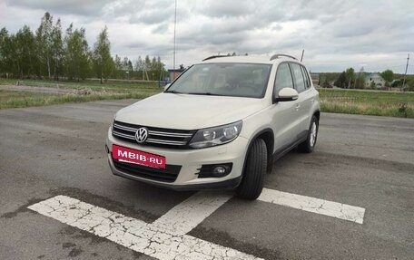 Volkswagen Tiguan I, 2013 год, 1 350 000 рублей, 2 фотография