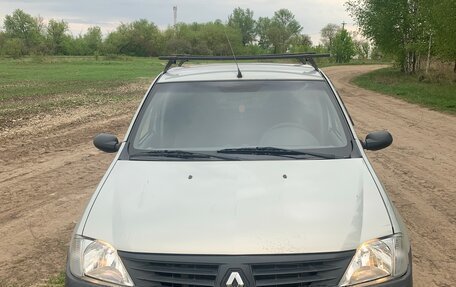 Renault Logan I, 2008 год, 375 000 рублей, 2 фотография