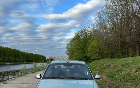 Renault Logan I, 2008 год, 240 000 рублей, 2 фотография