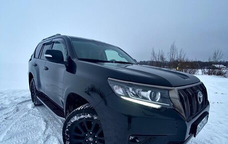 Toyota Land Cruiser Prado 150 рестайлинг 2, 2020 год, 6 500 000 рублей, 5 фотография