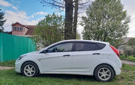 Hyundai Solaris II рестайлинг, 2014 год, 775 000 рублей, 4 фотография