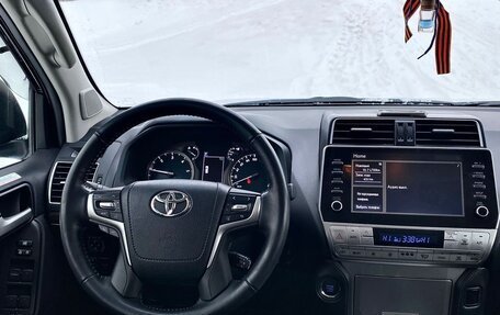 Toyota Land Cruiser Prado 150 рестайлинг 2, 2020 год, 6 500 000 рублей, 10 фотография