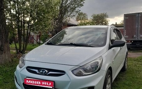 Hyundai Solaris II рестайлинг, 2014 год, 775 000 рублей, 5 фотография