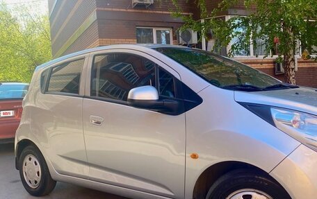 Chevrolet Spark III, 2011 год, 670 000 рублей, 5 фотография