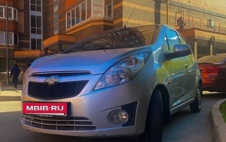Chevrolet Spark III, 2011 год, 670 000 рублей, 3 фотография