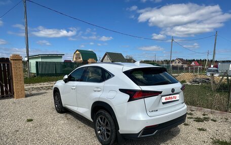 Lexus NX I, 2017 год, 3 550 000 рублей, 6 фотография